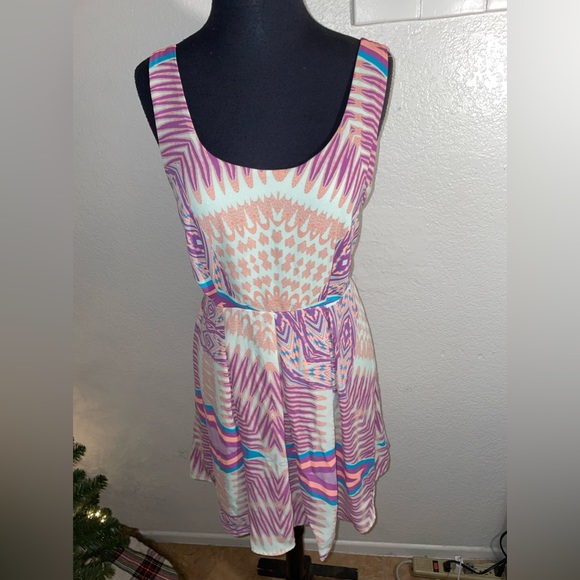 Forever 21 Dress - Picture 2 of 7